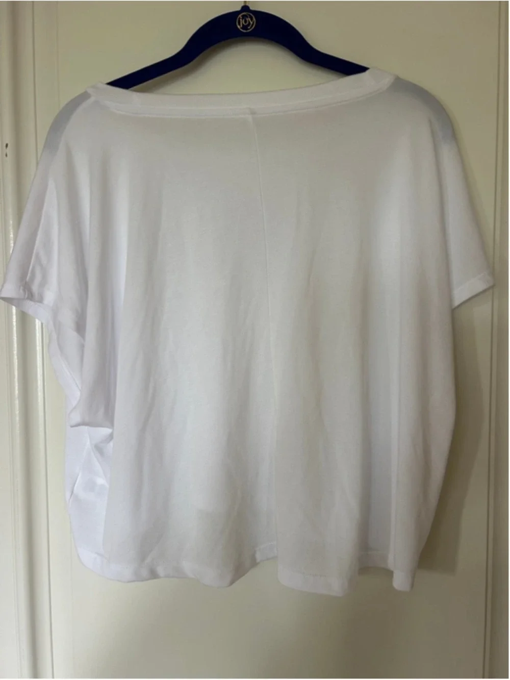 Women’s Relaxed White Short-Sleeve Top